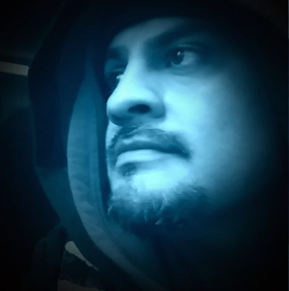 Meet your Posher, Johnny